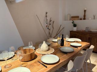 Charmante maison rénovée au cœur du village de Gruissan - 2