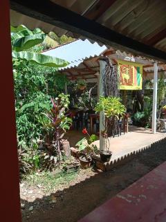 Lake House Home Stay - 8