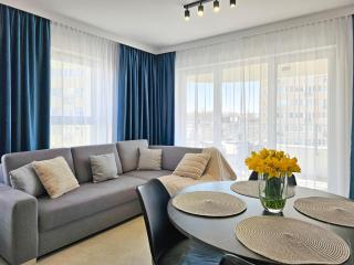 visit baltic - Sun Towers 51, apartament z 2 sypialniami i parkingiem - 1