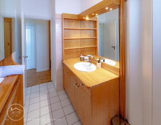 Appartement lumineux plein centre - 6