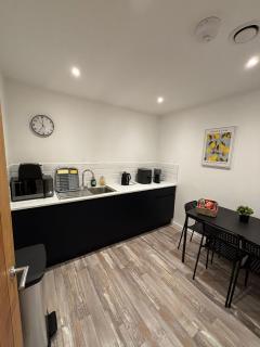 New City Centre Apartment No 5 Free Parking - 5