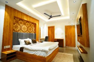 JRF Hotel - 1