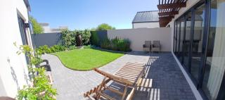 White Feather Wellness House and Beauty Spa - 2