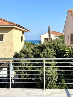Onyx Beach Villa - Cozy 2BR - Walk to Beach - 6