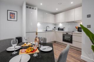 Modern 2BR Flat 5 mins walk to Everton stadium & Amazing River views - Pass the Keys - 4