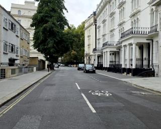 4 Beds Home in Bayswater - 9