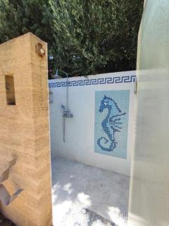 Chambre avec clim piscine proche centre ville d'Uzès - 2