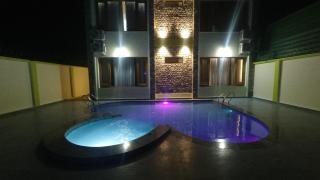 Apple Flower Manali View Hotel - Garden, Bonfire & Balcony Rooms - 3