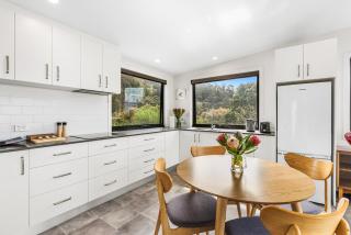 Tranquil Getaway in Tinderbox - 5