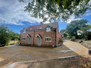 7 Iris Cottage, Coastal Hideaway - Suffolk - 5