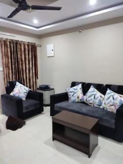 Rahul guest house and service apartment - 4