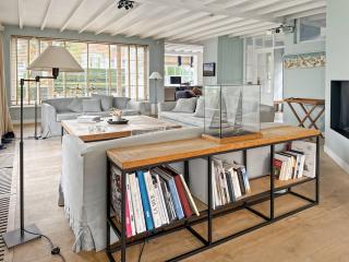 Superb Villa in the heart of Knokke Zoute close to the beach and shopping area - 8