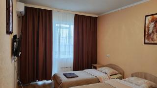 Василя Стуса 10 City Rooms - 2