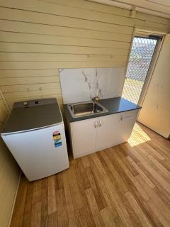 CBD Holiday Home - 8