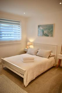 Private room and bathroom in shared flat with parking - 2