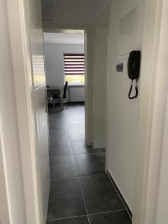 Modernes 1-Zimmer Apartment mit Küche und Bad - 6