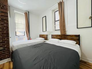 The Manhattan Central - 7