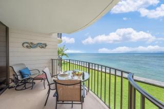 Kahana Reef 221 · KR 221 BeachFront Condo w Ocean Views Pool BBQ - 4