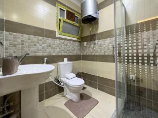 CK 803 . Spacious 2BR Apt. 2 Baths - 2