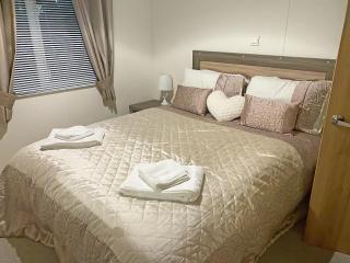 Sunset Lodge - Lancaster - 3