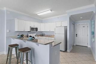 Elegant Two Bedroom Beachfront Condo with Gulf Views - 6