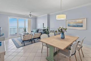 Elegant Two Bedroom Beachfront Condo with Gulf Views - 8