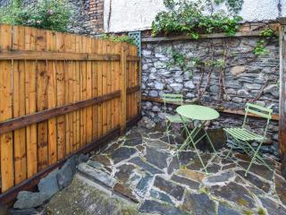 Hideaway Cottage - 2