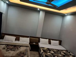 The Mountain Mist - 2