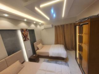 شقة فندقية مفروشة للإيجار بجوار سيتى ستارز - 4