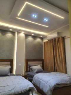 شقة فندقية مفروشة للإيجار بجوار سيتى ستارز - 2