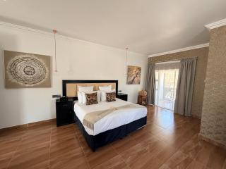 10 on Pauling Hotel Bulawayo - 3
