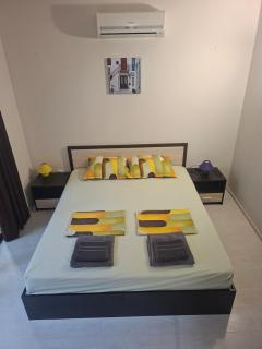 The White Houses 7 - 2