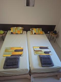 The White Houses 7 - 3