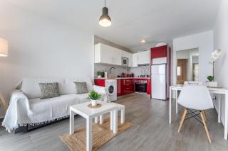 Cambrils Beach - First line & Sea View - AC - WiFi - 4