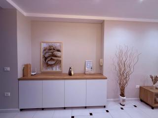 Center Oasis Apartments - 1