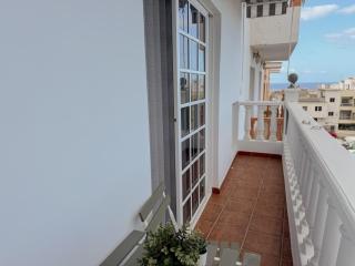 Alcalá Retreat: Ocean View & Modern Comfort - 9