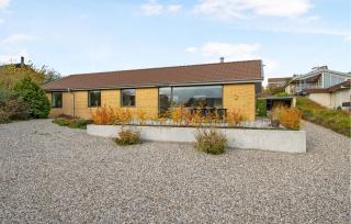 4 Bedroom Pet Friendly Home In Ebeltoft - 1