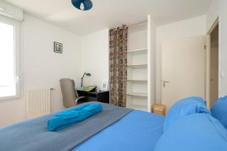 La loge du Minotaure, parking et bureaux - 3