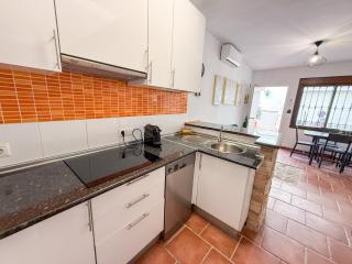 Casa del Mar- Estepona Charming 3bd 2ba house by the beach - 2