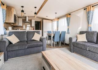 Waters Edge Leisure Park - 3