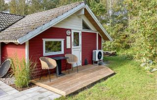 2 Bedroom Stunning Home In Martofte - 2