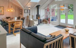 2 Bedroom Stunning Home In Martofte - 7