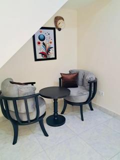 Luxurious 3 Bedroom Apartment - 1