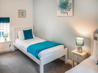 Bullions Farm Cottage - 1