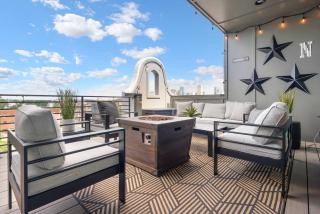 CLose to DT Speakeasy Poker City Views - 0