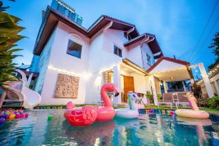 Villa 53 Wongamat 4BR, 300M from The beach - 0