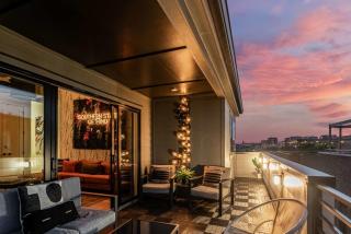 2 Homes with Rooftops & City Views - 0