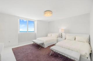 Ultra-modern Ocean View Penthouse - 6