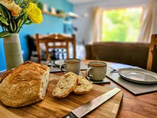 Swn Y Saith, dog-friendly stay in Tresaith - 4