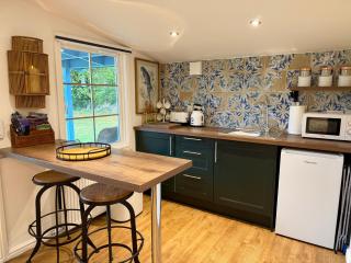 Oak View Lodge: Cosy, Countryside Retreat - 8